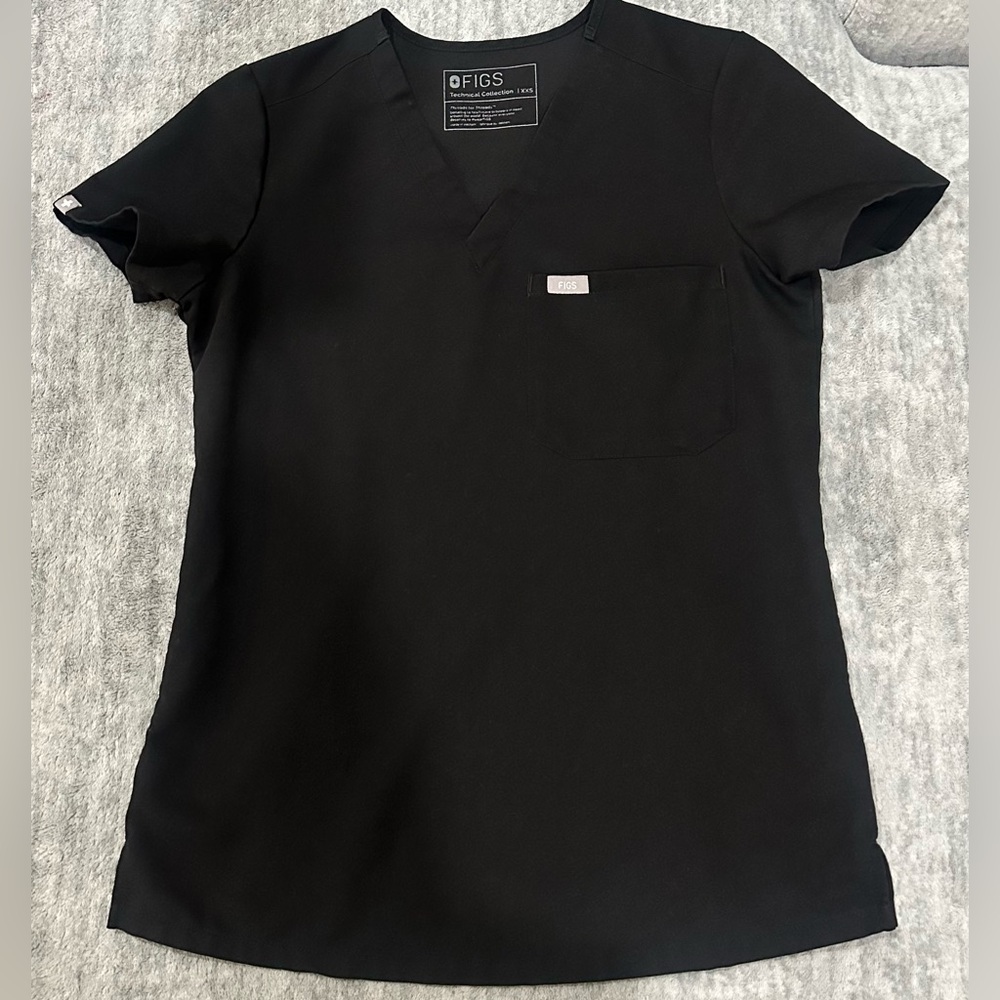FIGS Black Scrub Top
